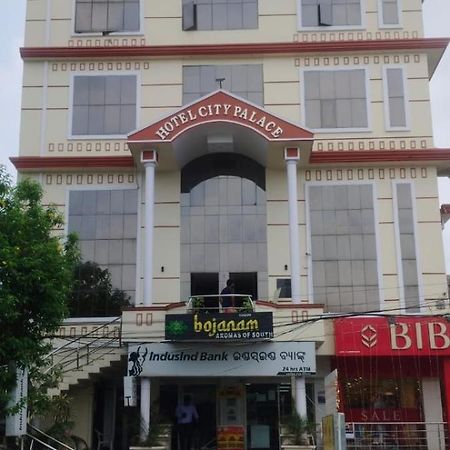 Hotel City Palace Brahmapur Bagian luar foto