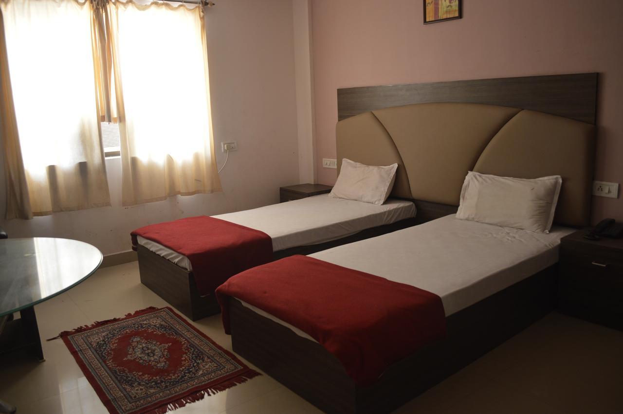 Hotel City Palace Brahmapur Ruang foto