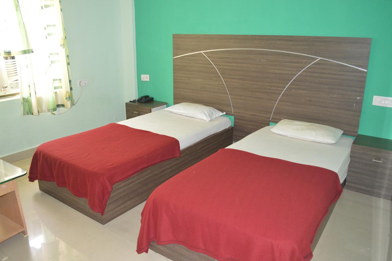 Hotel City Palace Brahmapur Ruang foto